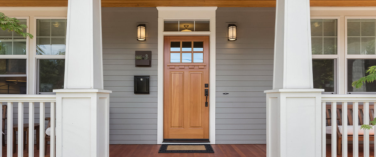 Beautiful entryway porch